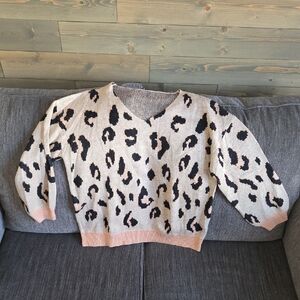 Chic Animal Print V-Neck Sweater